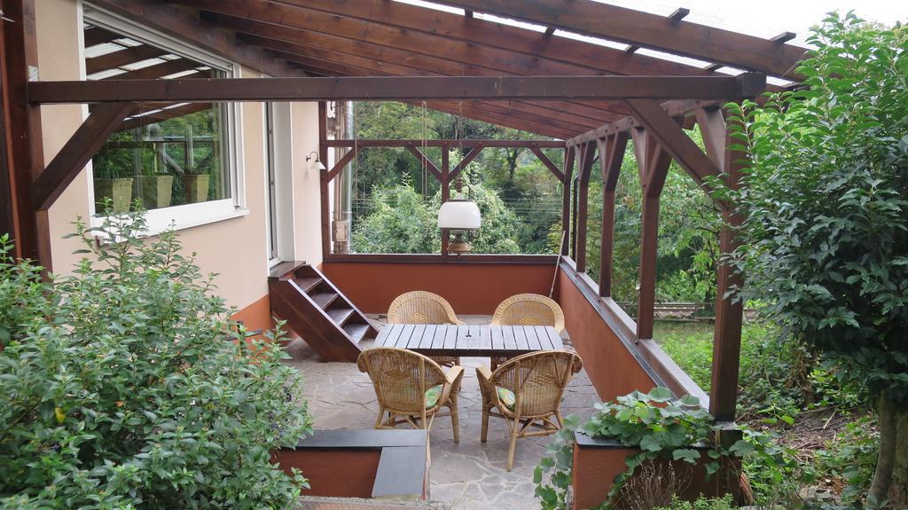 Ferienwohnung באכאראך מראה חיצוני תמונה