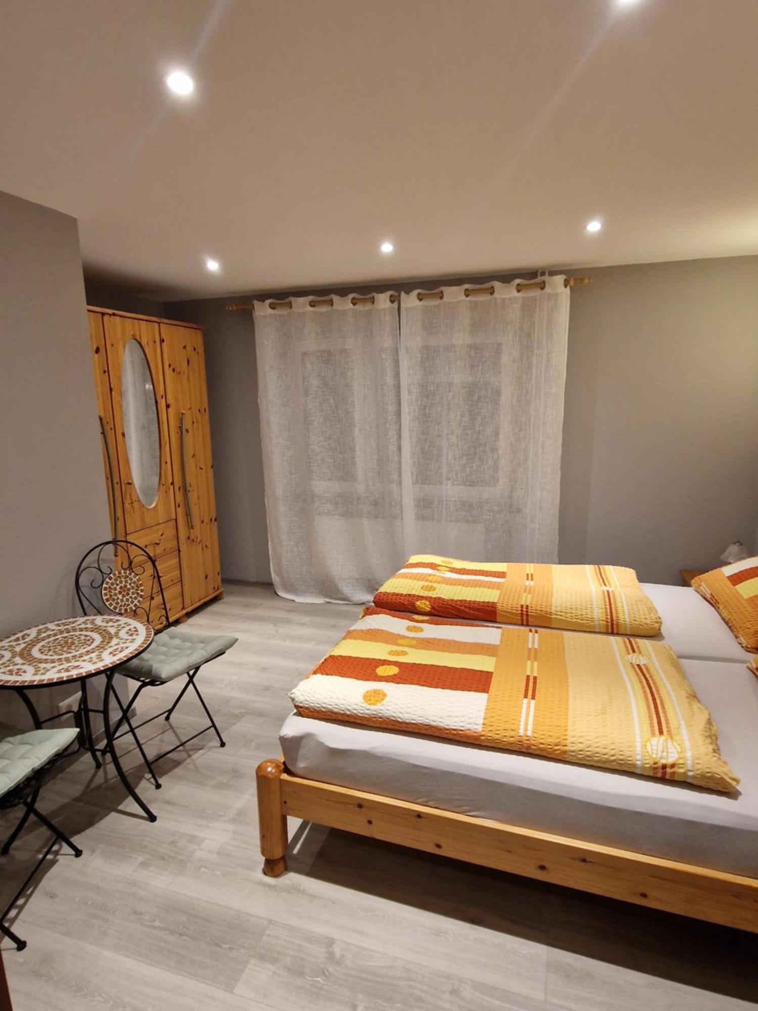 Ferienwohnung באכאראך מראה חיצוני תמונה